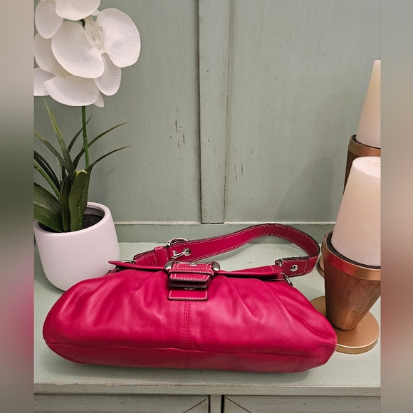 Vintage Coach Soho Pleated Leather Shoulder Bag Purse F15204 ( Red) - Picture 5 of 13